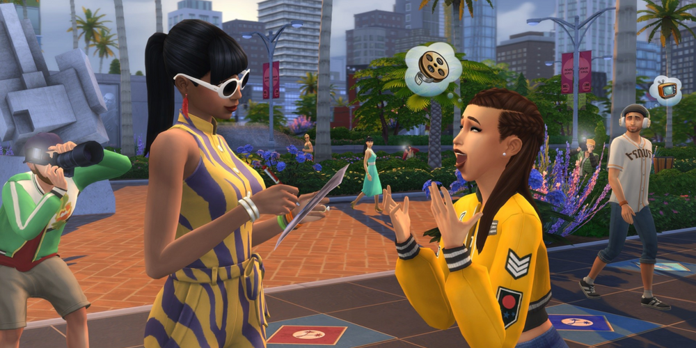 Two sims woman in game